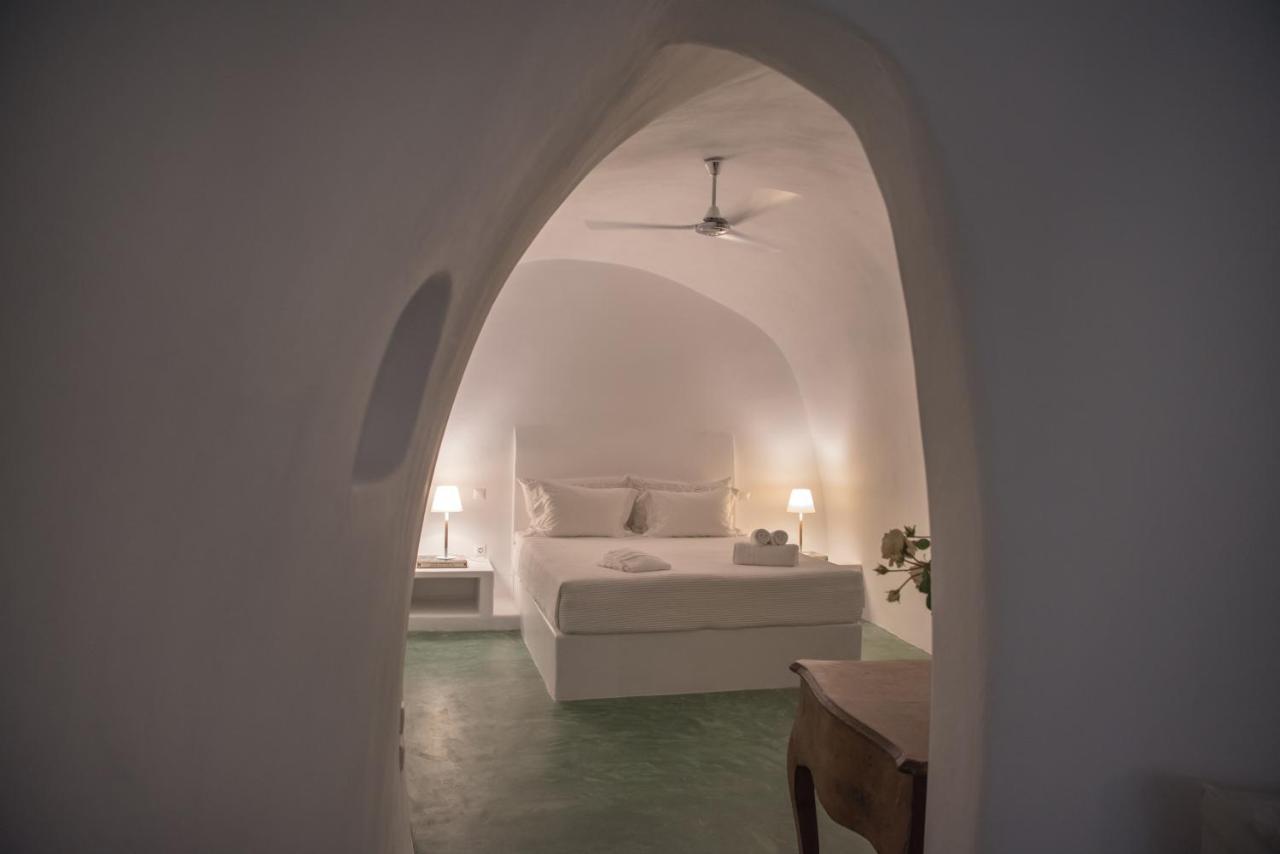 Hiraeth Santorini Hotel Megalochori  Exterior photo